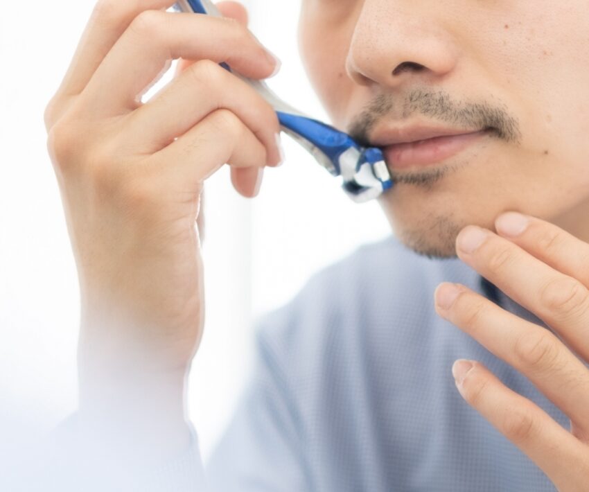 ヒゲ脱毛で起こるポップアップ現象とは？なぜ・いつから起きる？